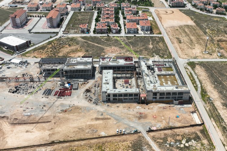 Konya'da dev tesisin inşası sürüyor